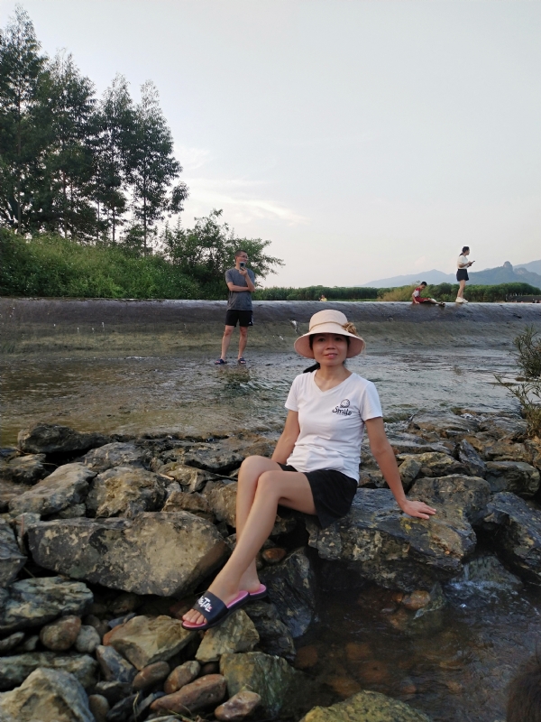 雪儿的第一张照片--西安相亲服务中心