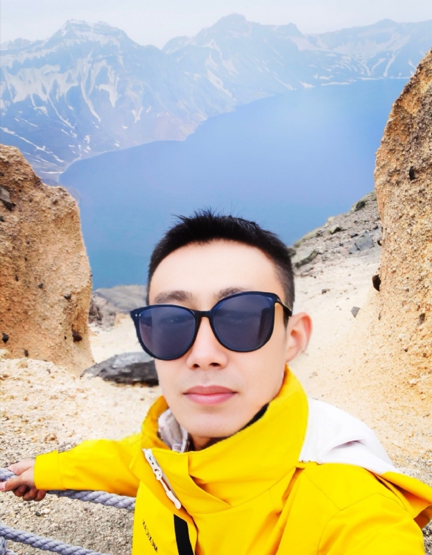 千寻与牵的第一张照片--西安相亲服务中心