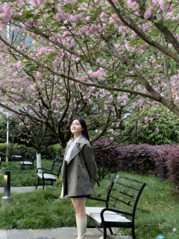 方方方的第二张照片--西安相亲服务中心