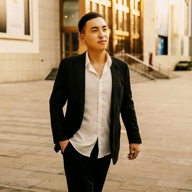 墨墨的第一张照片--西安相亲服务中心