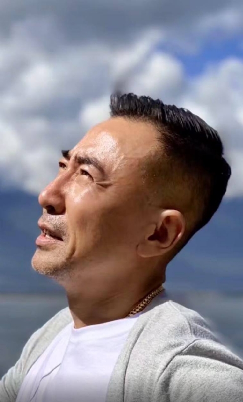 张凯的第一张照片--西安相亲服务中心