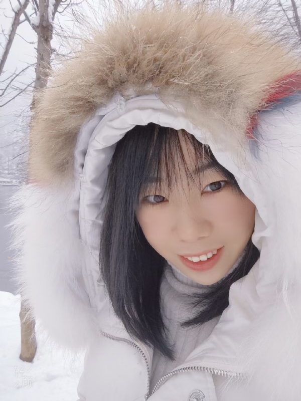 93年女会计的第一张照片--西安相亲服务中心