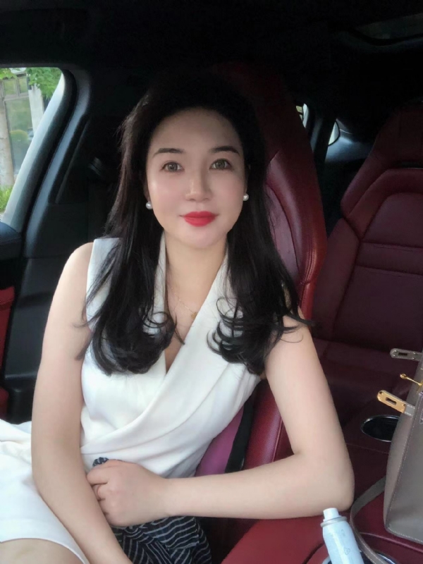 小雨的第一张照片--西安相亲服务中心