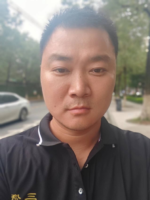 独寂的第一张照片--西安相亲服务中心