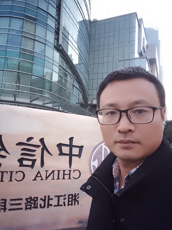 晚秋的第一张照片--西安相亲服务中心