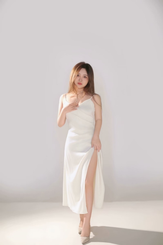 李淼的第三张照片--西安相亲服务中心