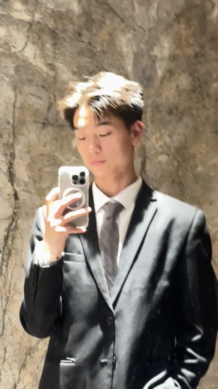 李欣航的第一张照片--西安相亲服务中心