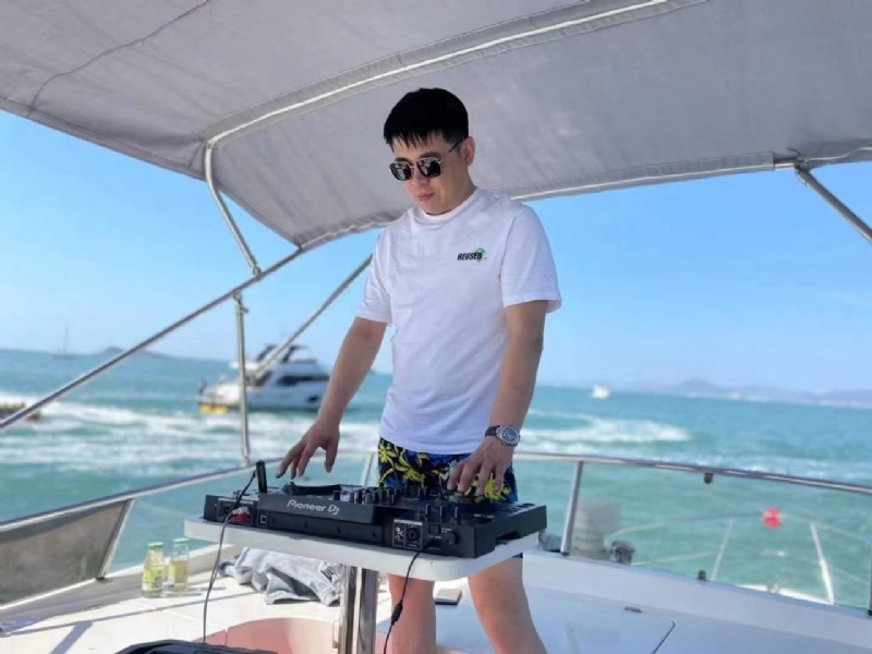 魔盒的第一张照片--西安相亲服务中心