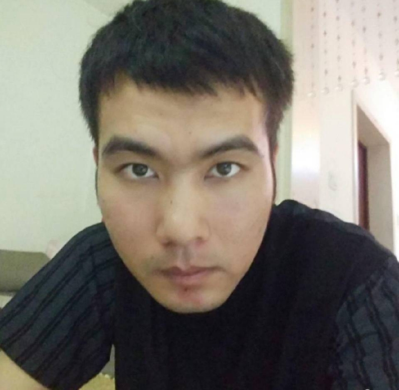 哭泣的小三的第三张照片--西安相亲服务中心