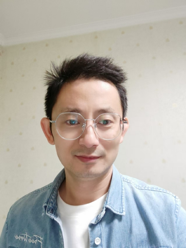 飘逸的第二张照片--西安相亲服务中心