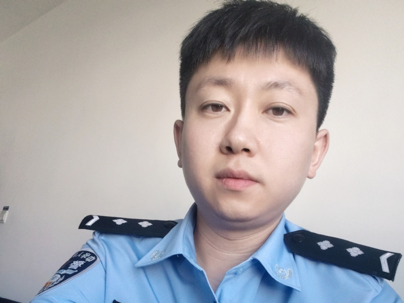 峻仔的第一张照片--西安相亲服务中心