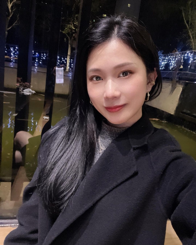 欣欣向荣的第一张照片--西安相亲服务中心