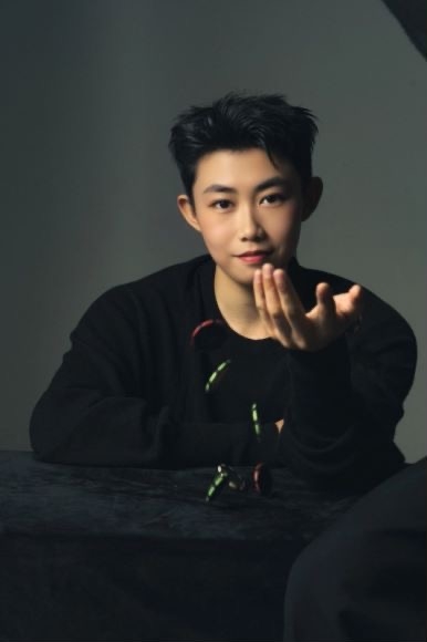 阳阳的第一张照片--西安相亲服务中心