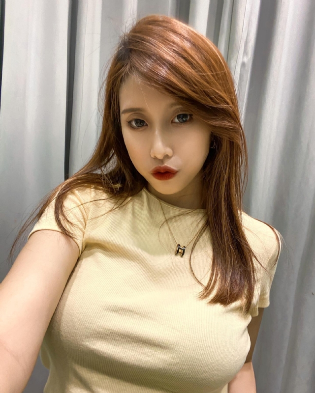 Emily的第一张照片--西安相亲服务中心