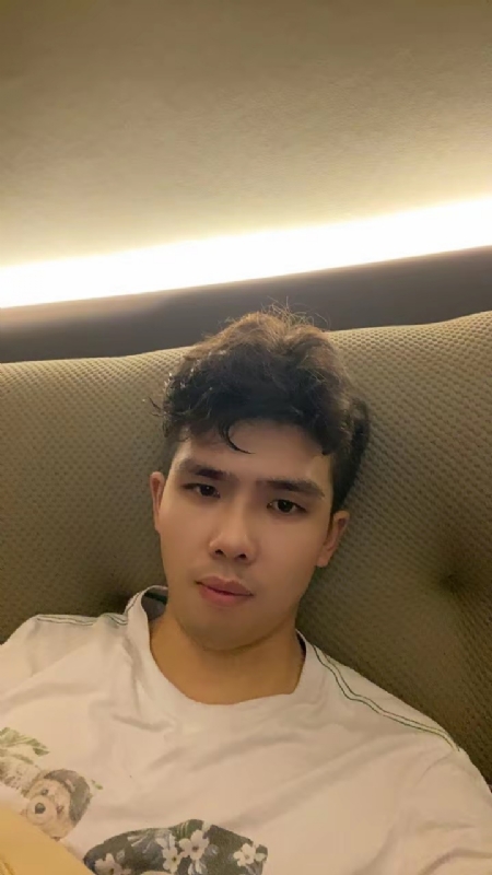 阿龙设计师的第一张照片--西安相亲服务中心