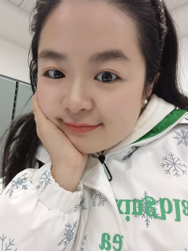 玥玥的第一张照片--西安相亲服务中心