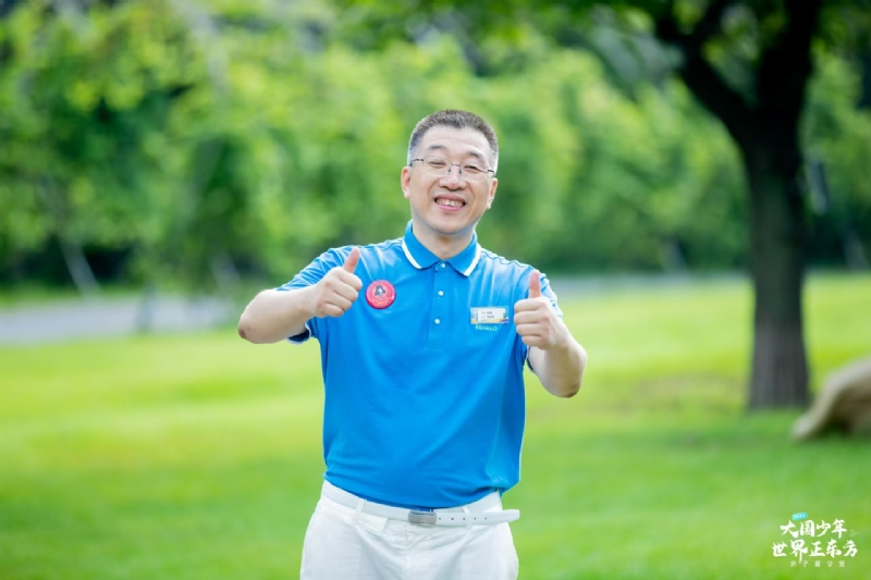 郑晏晖的第二张照片--西安相亲服务中心