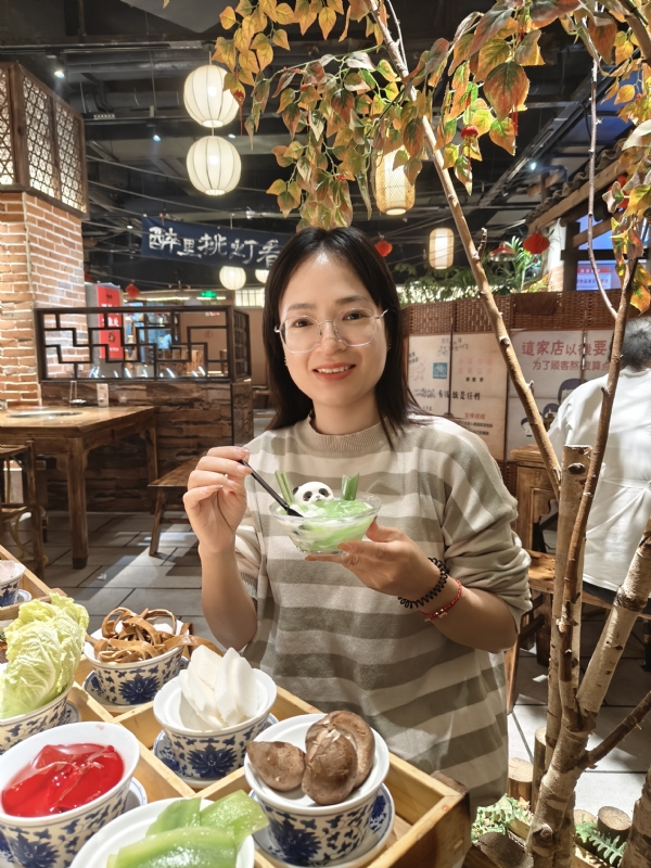 初秋的第二张照片--西安相亲服务中心