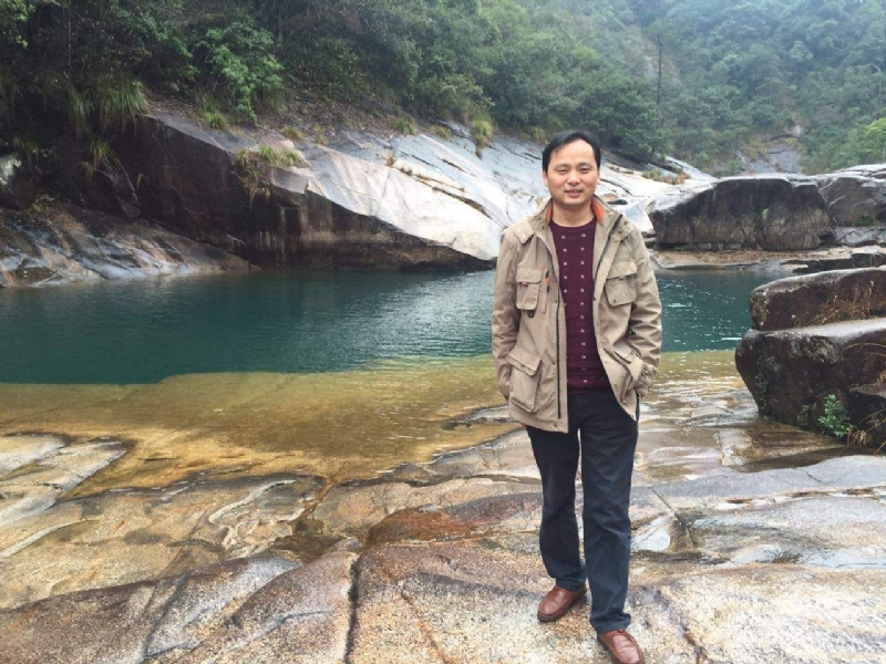 龙行天下的第一张照片--西安相亲服务中心