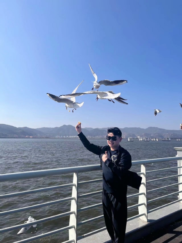 叶盛荣的第一张照片--西安相亲服务中心