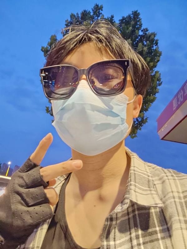 俊哒哒哒的第二张照片--西安相亲服务中心