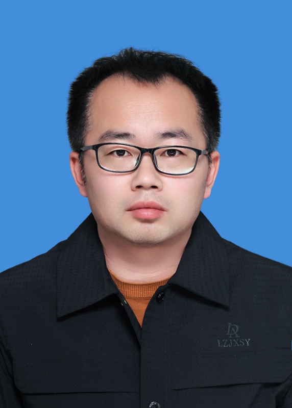 驰龙的第一张照片--西安相亲服务中心