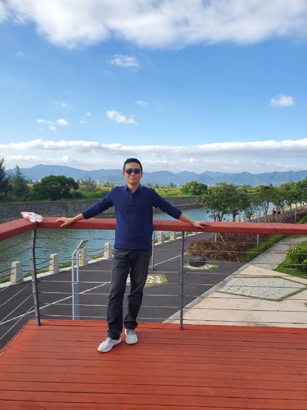 栖凤之木的第三张照片--西安相亲服务中心