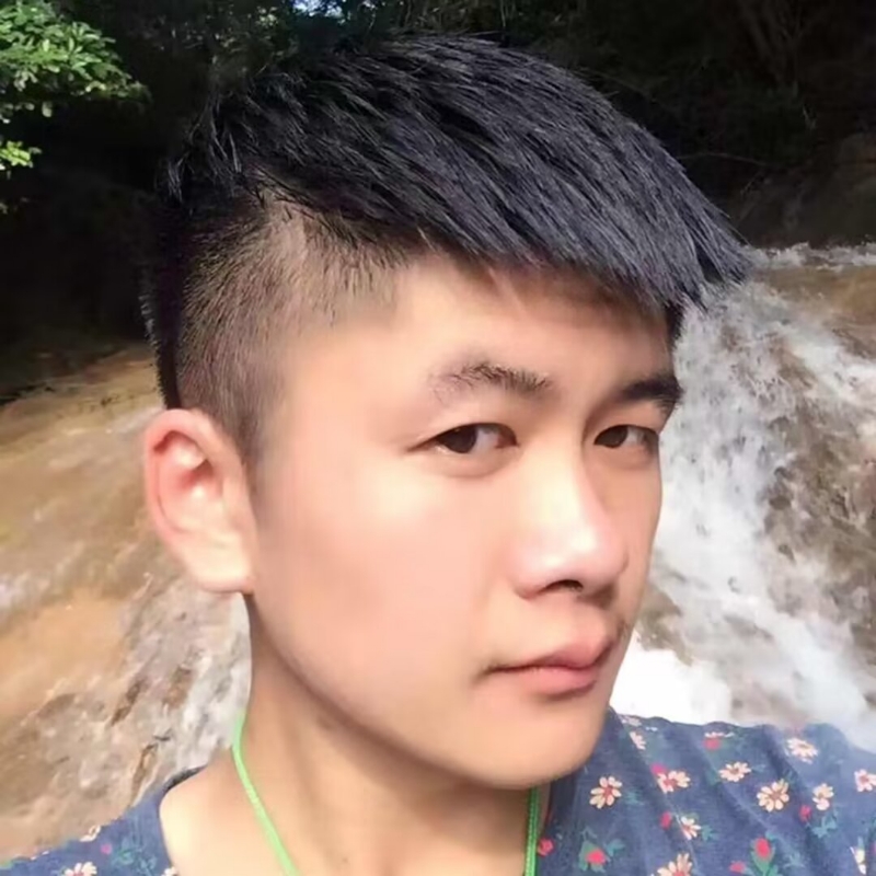 微笑的第一张照片--西安相亲服务中心