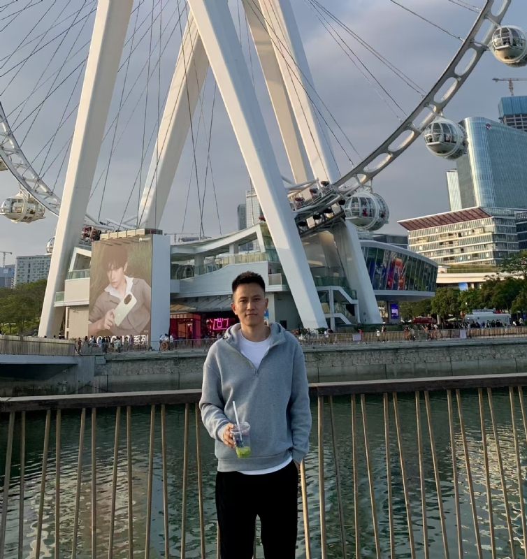 守望者的第一张照片--西安相亲服务中心