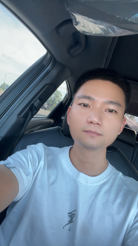 小江的第一张照片--西安相亲服务中心