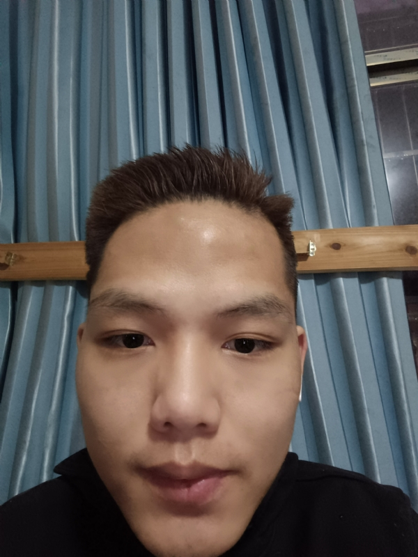 王浩宇的第一张照片--西安相亲服务中心