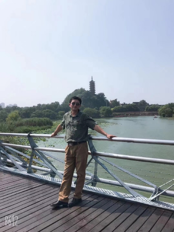 如风的第一张照片--西安相亲服务中心