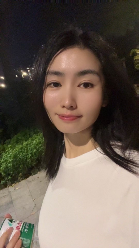 pan的第一张照片--西安相亲服务中心