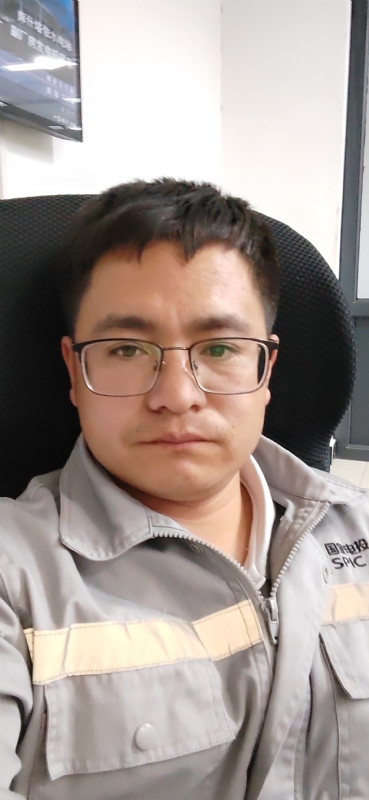 苏先生的第三张照片--西安相亲服务中心