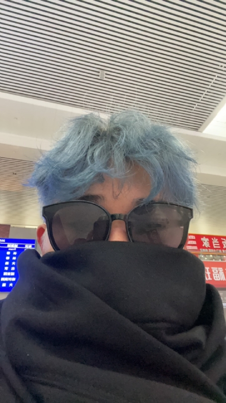 平行线的第二张照片--西安相亲服务中心