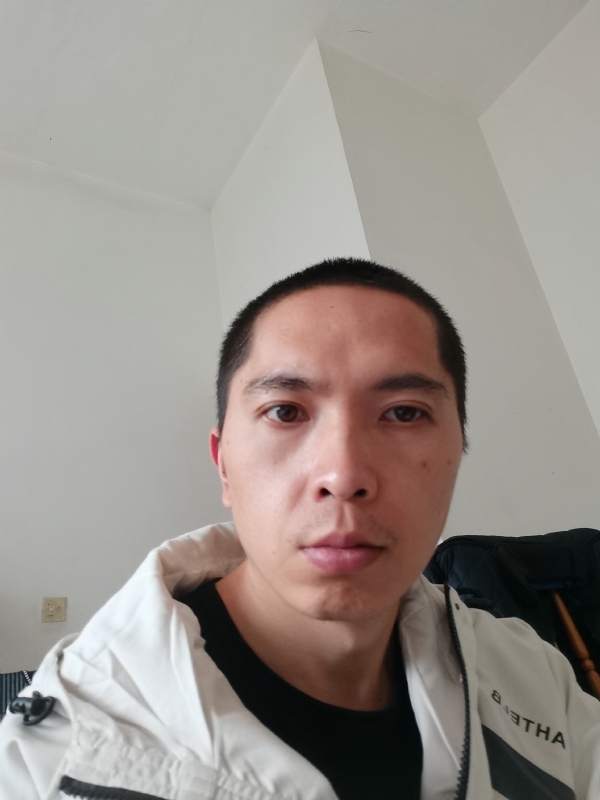 至诚的第一张照片--西安相亲服务中心