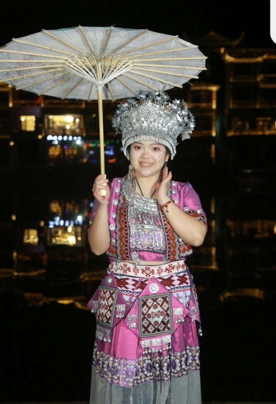 敏兮小沫的第一张照片--西安相亲服务中心