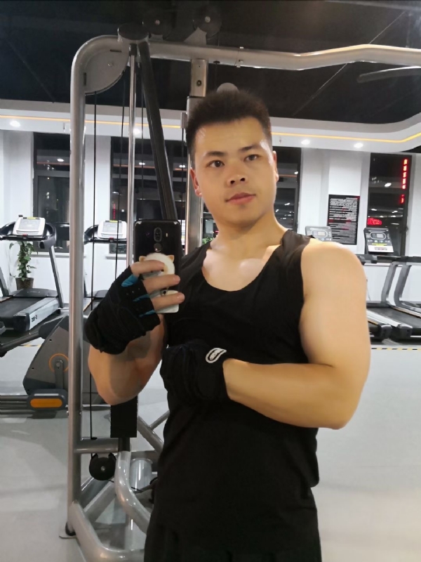 范迪塞尔的第二张照片--西安相亲服务中心