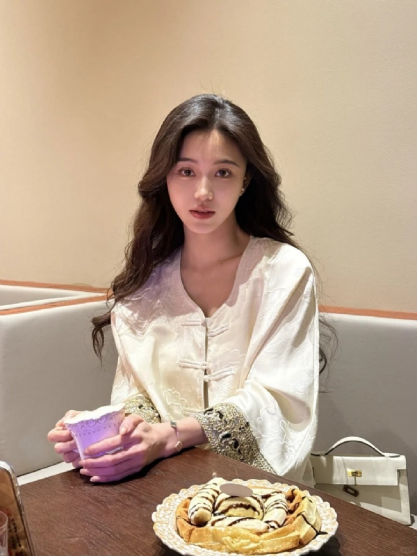 Anna的第一张照片--西安相亲服务中心