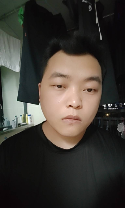 pu往事随风的第一张照片--西安相亲服务中心