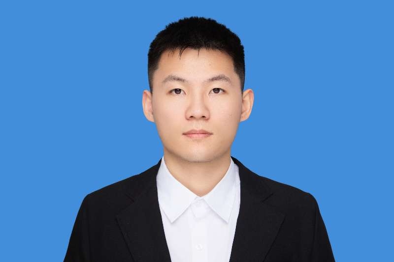 小应的第一张照片--西安相亲服务中心