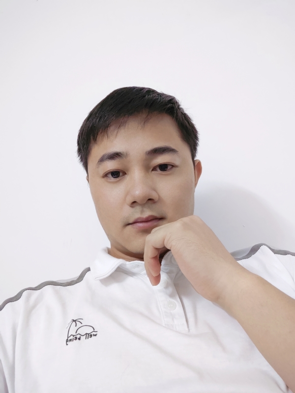 啊良的第一张照片--西安相亲服务中心