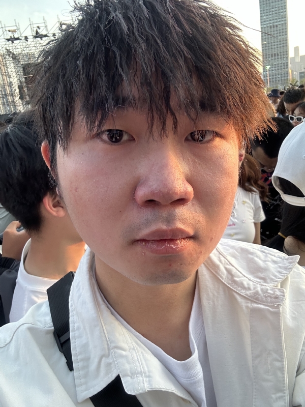 会修电脑的小杨的第一张照片--西安相亲服务中心