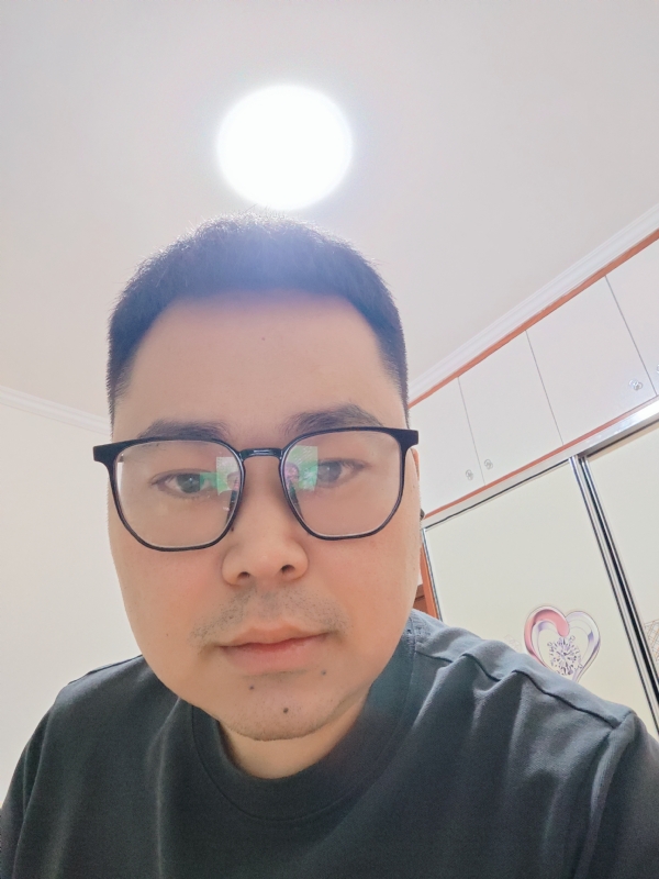 路飞的第一张照片--西安相亲服务中心