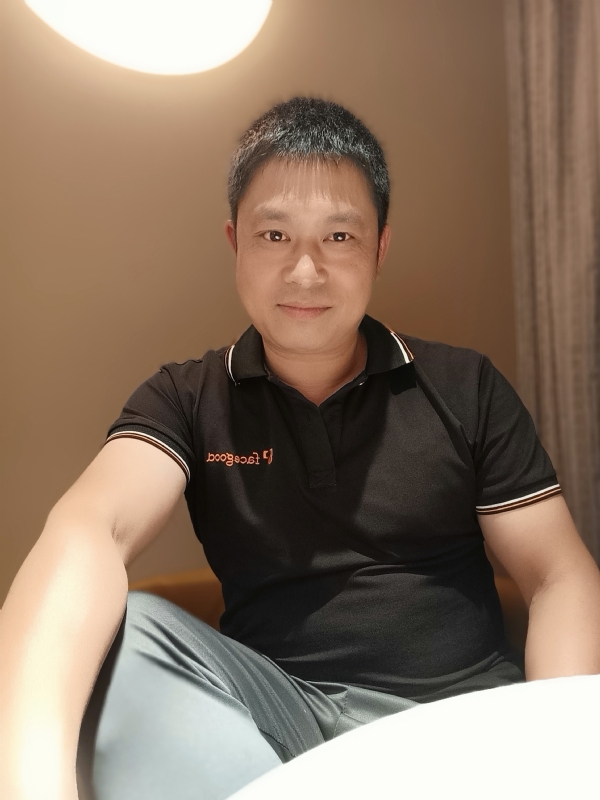 影子的第一张照片--西安相亲服务中心