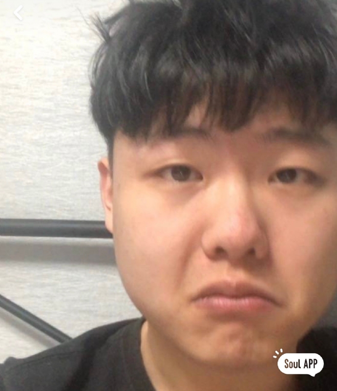 方方正正的第一张照片--西安相亲服务中心