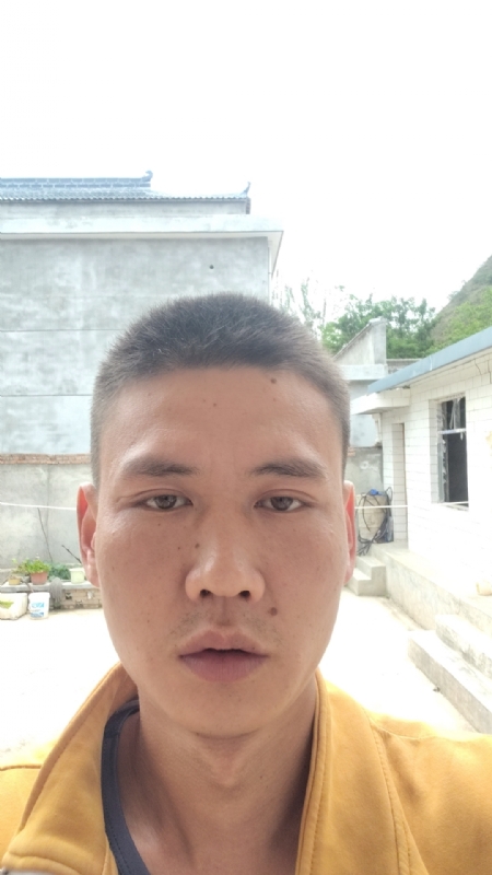 简单点的第一张照片--西安相亲服务中心