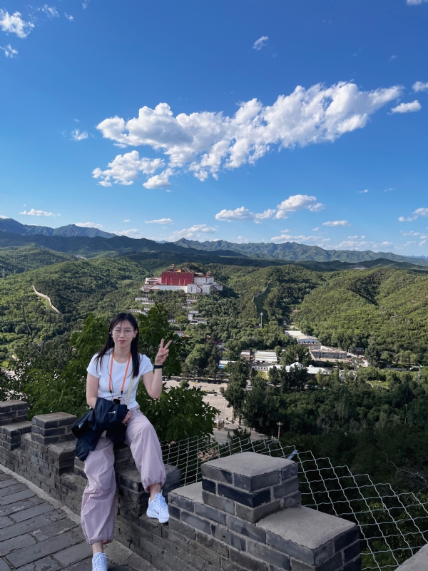 小柒的第三张照片--西安相亲服务中心