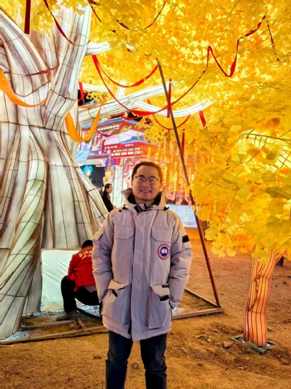 晓木的第一张照片--西安相亲服务中心