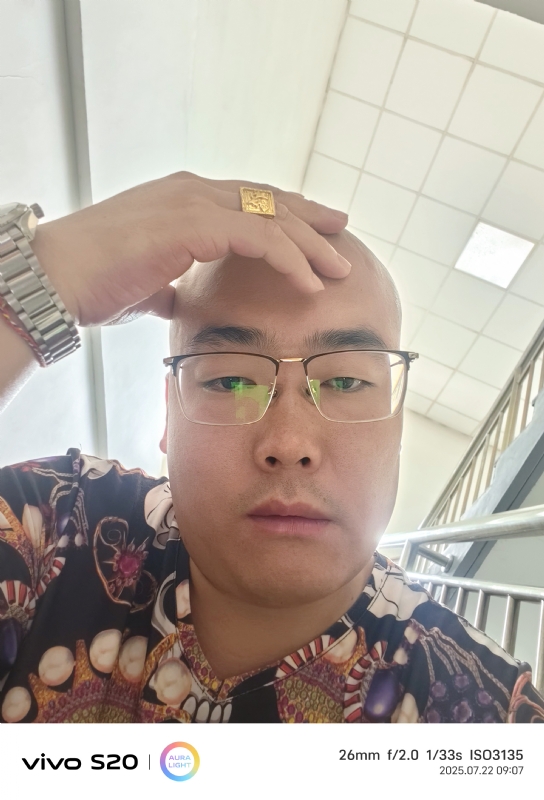 一生诺言的第五张照片--西安相亲服务中心